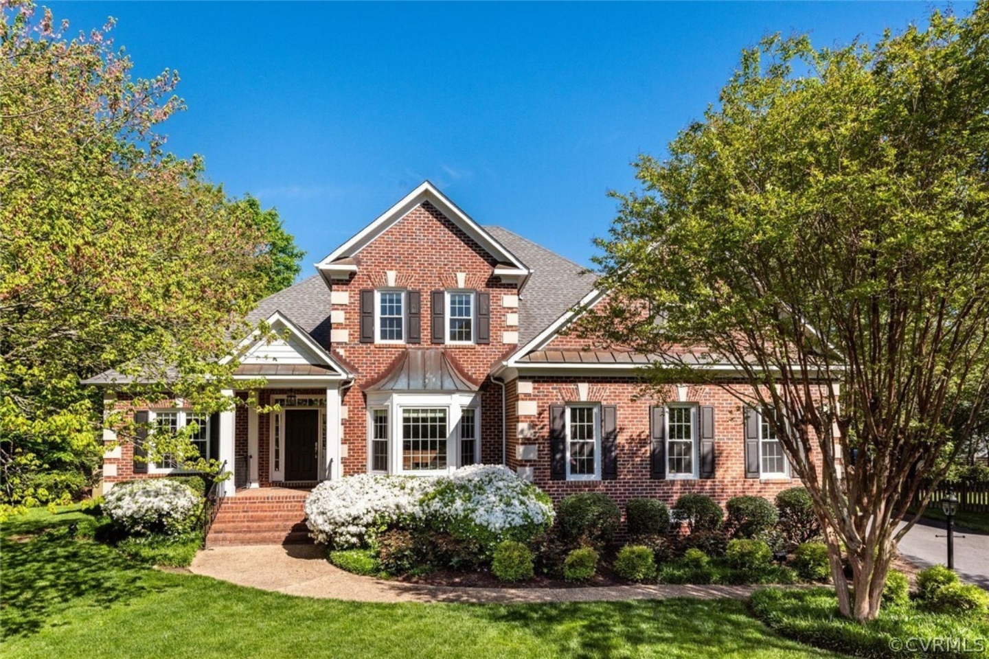 beautiful single house for a family listed for sale in Virginia